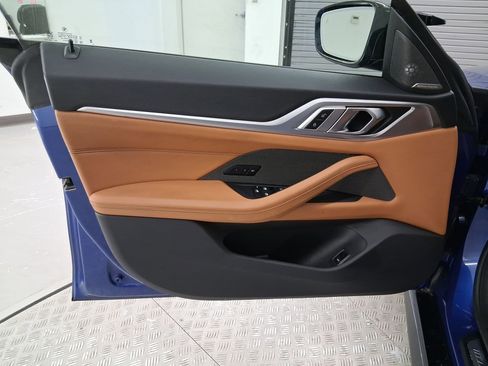 Certified 2025 BMW M440i image 18