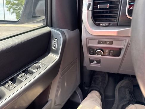 Used 2021 Ford F150 XLT w/ Trailer Tow Package AWD/4WD image 26