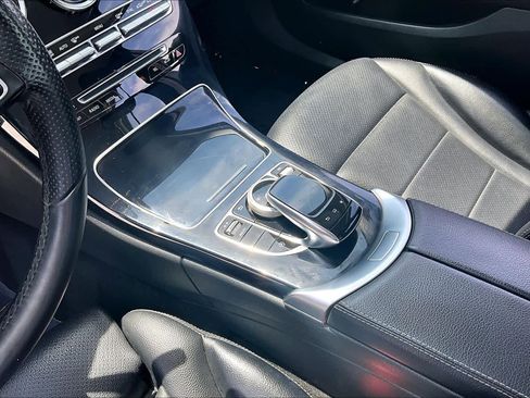 Used 2015 Mercedes-Benz C 300 4MATIC Sedan image 17
