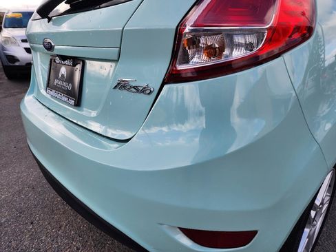 Used 2018 Ford Fiesta SE image 34