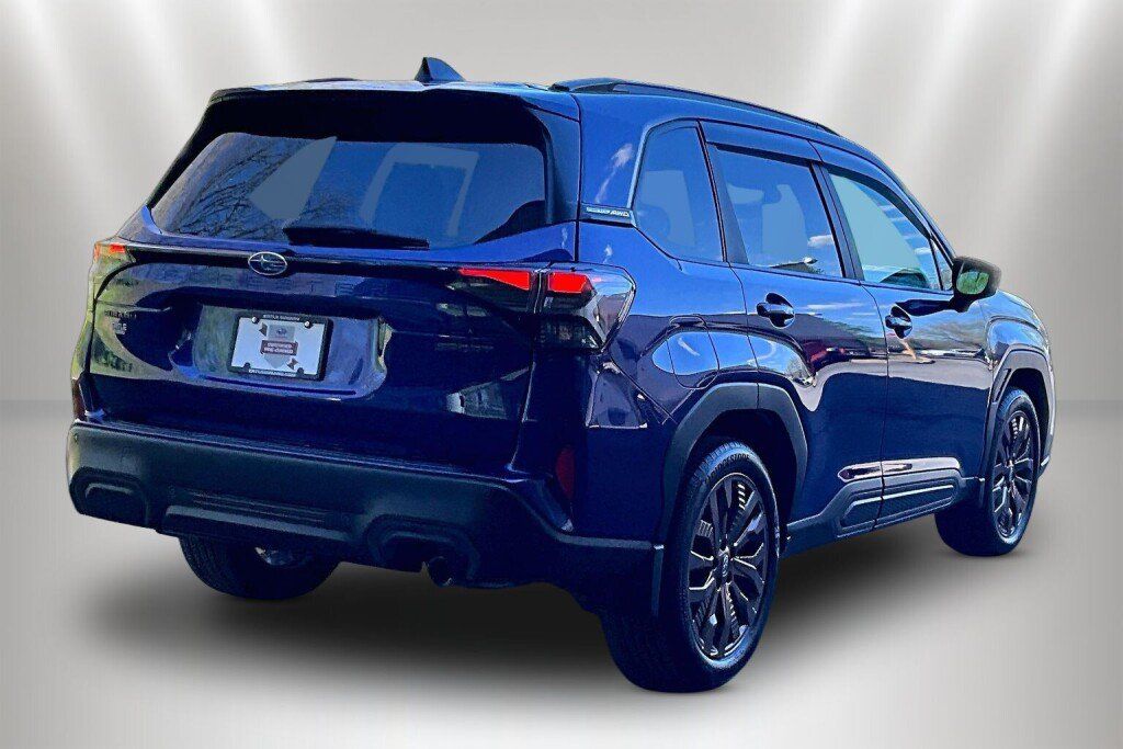 Used 2026 Subaru Forester Sport AWD/4WD image 5