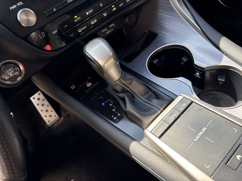 Used 2022 Lexus RX 350 F Sport w/ Accessory Package image 26