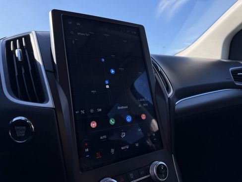 Used 2021 Ford Edge SEL w/ Convenience Package image 32