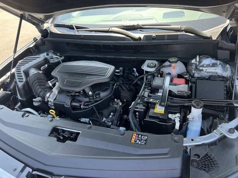 Certified 2025 Cadillac XT6 Premium Luxury w/ Platinum Package AWD/4WD image 9