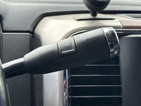 Used 2018 RAM 3500 Laramie w/ Convenience Group AWD/4WD image 20