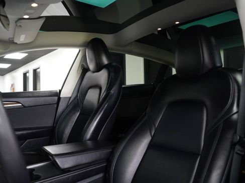 Used 2023 Tesla Model 3 Standard Range RWD image 16