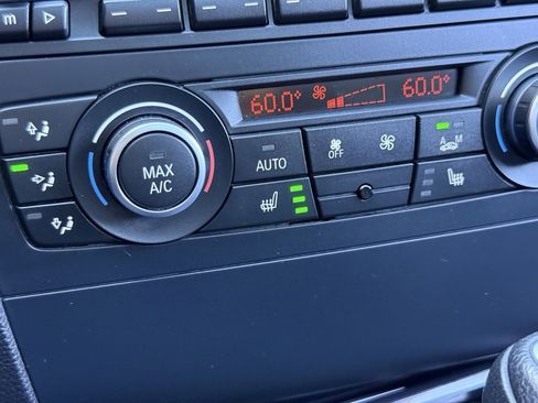 Used 2013 BMW 128i Coupe image 6