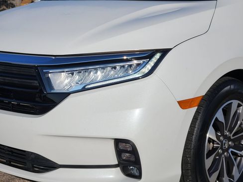 Used 2021 Honda Odyssey EX-L image 5