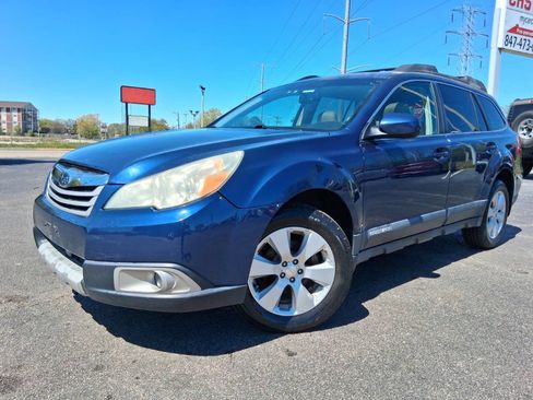 Used 2010 Subaru Outback 2.5i Premium AWD/4WD image 1