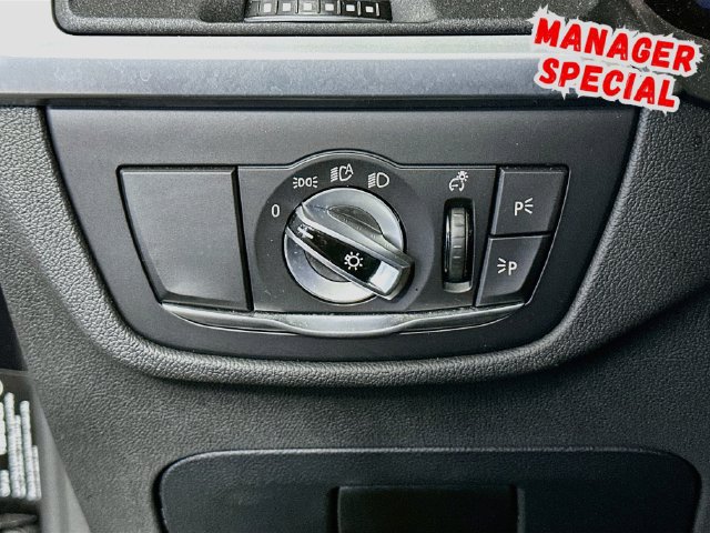 Used 2024 BMW X4 xDrive30i AWD/4WD image 11
