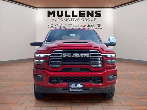 Used 2026 RAM 3500 Laramie w/ Sport Appearance Package AWD/4WD image 2