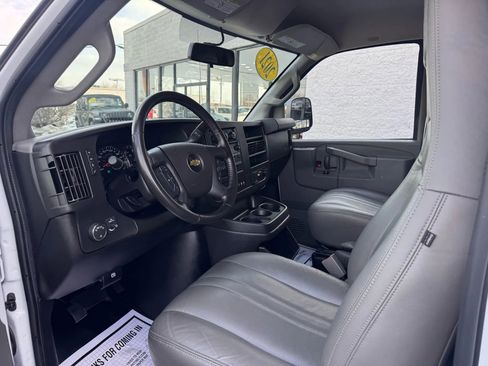 Used 2021 Chevrolet Express 2500 w/ Communications Package image 9