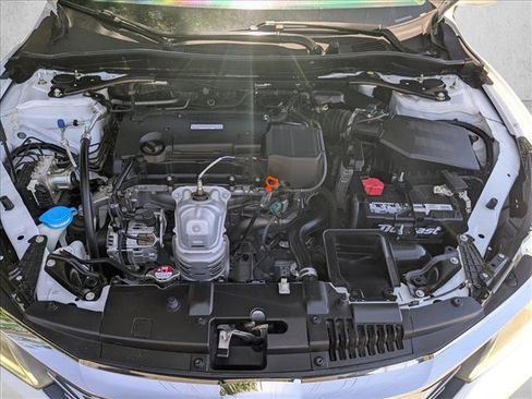 Used 2017 Honda Accord EX-L image 22