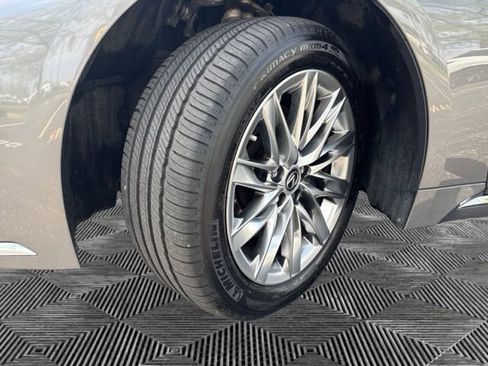 Used 2022 Lexus LS 500 AWD w/ Interior Upgrade Package image 29