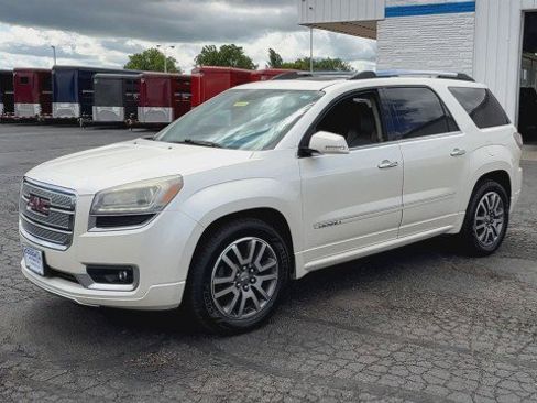Used 2013 GMC Acadia Denali image 4