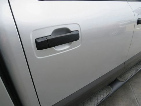 Used 2017 Nissan Titan PRO-4X image 29