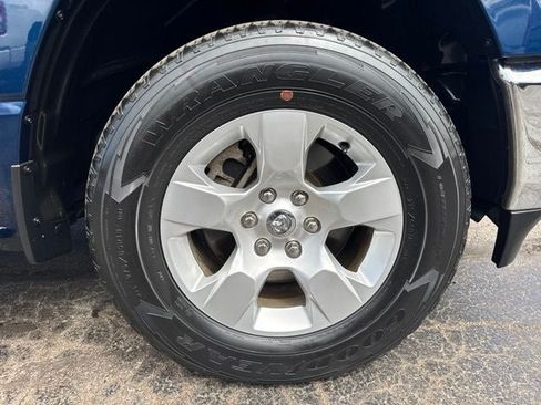 Used 2022 RAM 1500 Big Horn AWD/4WD image 29