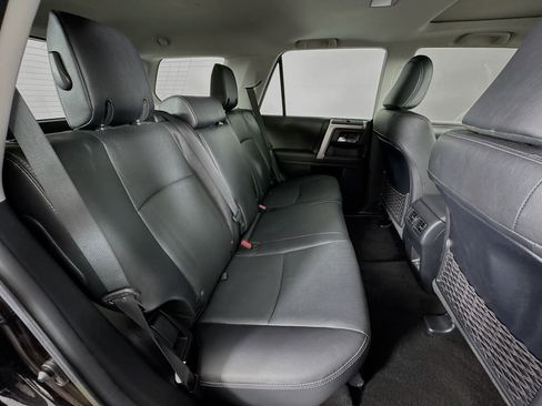 Used 2023 Toyota 4Runner Limited AWD/4WD image 27