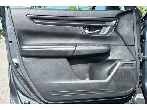 Used 2023 Honda CR-V EX image 11
