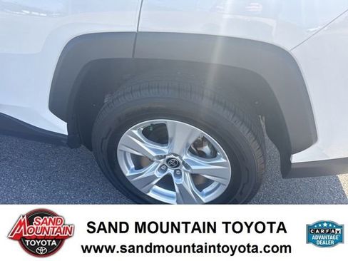 Used 2021 Toyota RAV4 XLE image 11