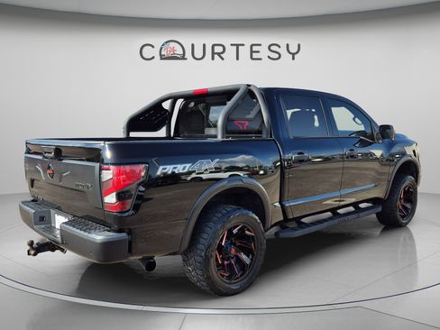 Used 2021 Nissan Titan PRO-4X w/ Off Road Protection Package AWD/4WD image 7