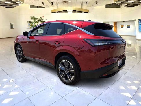 New 2025 Nissan Murano SV image 3
