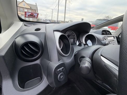 Used 2013 Honda Fit image 30