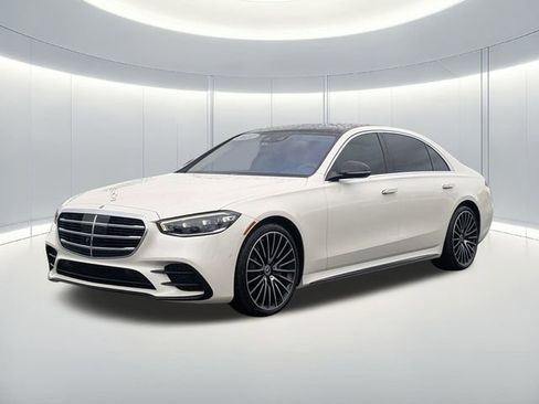 Used 2022 Mercedes-Benz S 580 4MATIC Sedan image 1