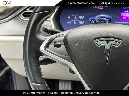 Used 2013 Tesla Model S Performance RWD image 30