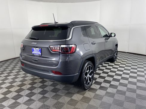 Used 2024 Jeep Compass Limited AWD/4WD image 7