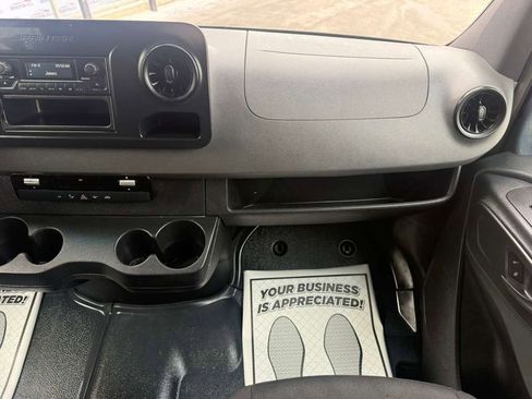 Used 2019 Mercedes-Benz Sprinter 144 image 16