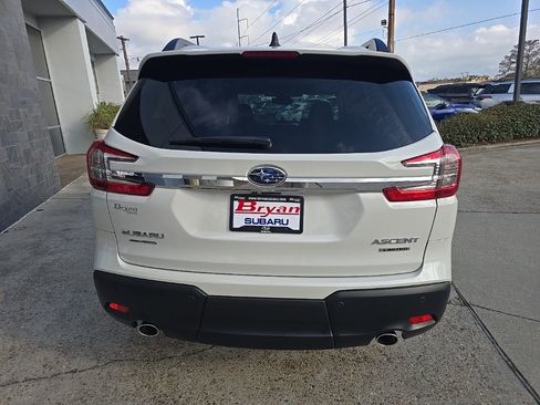 Certified 2025 Subaru Ascent Limited image 10