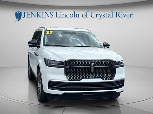 New 2027 Lincoln Navigator Reserve AWD/4WD image 14