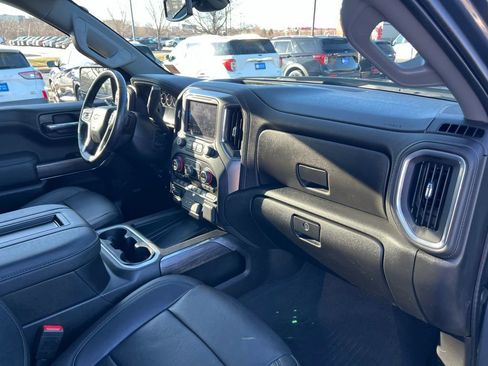 Used 2022 Chevrolet Silverado 1500 LTZ w/ LTZ Premium Package image 30