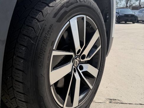 Used 2021 Volkswagen Atlas SE image 8