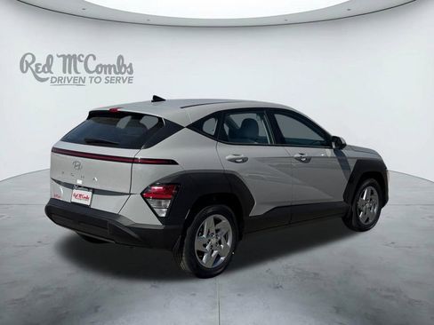 New 2026 Hyundai Kona SE FWD image 5