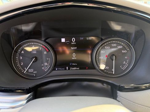 Used 2024 Cadillac XT5 Premium Luxury w/ Technology Package FWD image 10