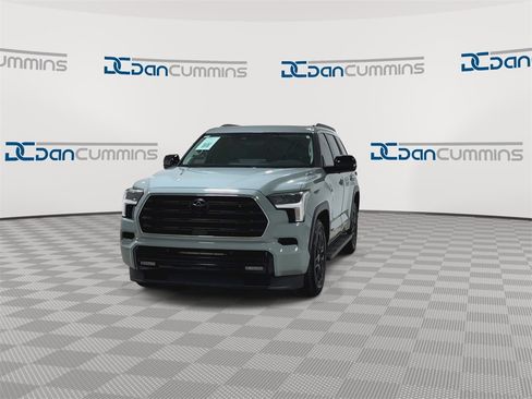 Used 2024 Toyota Sequoia Limited image 3