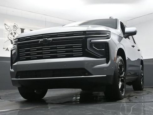 Used 2025 Chevrolet Tahoe High Country AWD/4WD image 60