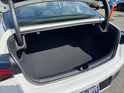 Used 2025 Kia K5 LXS image 30