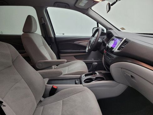 Used 2017 Honda Pilot EX image 21