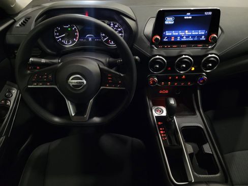 Used 2023 Nissan Sentra SV FWD image 22