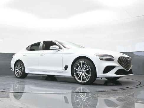 Used 2025 Genesis G70 2.5T RWD image 64