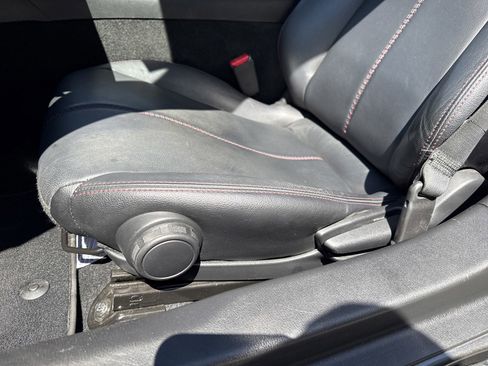 Used 2019 MAZDA MX-5 Miata RF Grand Touring image 13