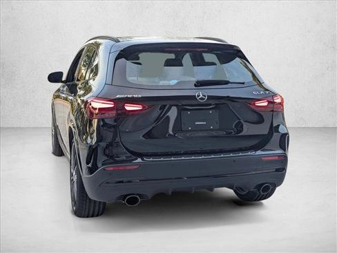 New 2026 Mercedes-Benz GLA 35 AMG 4MATIC image 8