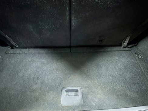 Used 2020 Nissan Pathfinder SV image 24