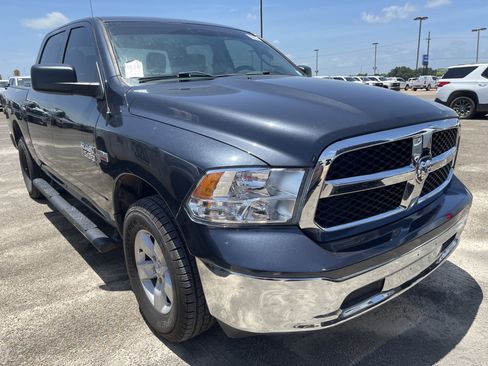 Used 2019 RAM 1500 Tradesman w/ Popular Equipment Group AWD/4WD image 2