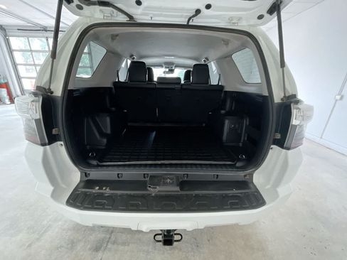 Certified 2021 Toyota 4Runner SR5 Premium AWD/4WD image 23