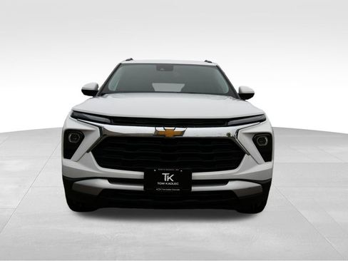 Used 2025 Chevrolet TrailBlazer LT AWD/4WD image 11