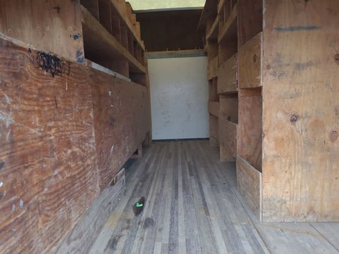 Used 2019 Chevrolet Express 3500 w/ Power Convenience Package image 25